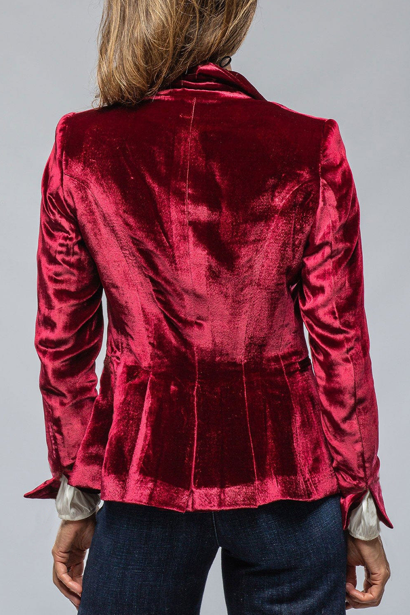 Claudette | Retro Velvet Blazer with Pockets Women